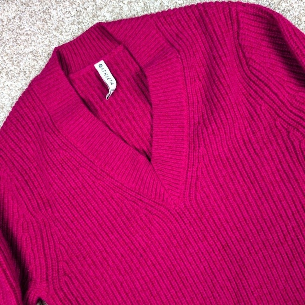 Athleta Shasta V Neck Pullover Sweater XS Wool Blend‎ Ribbed Knit Magenta Pink